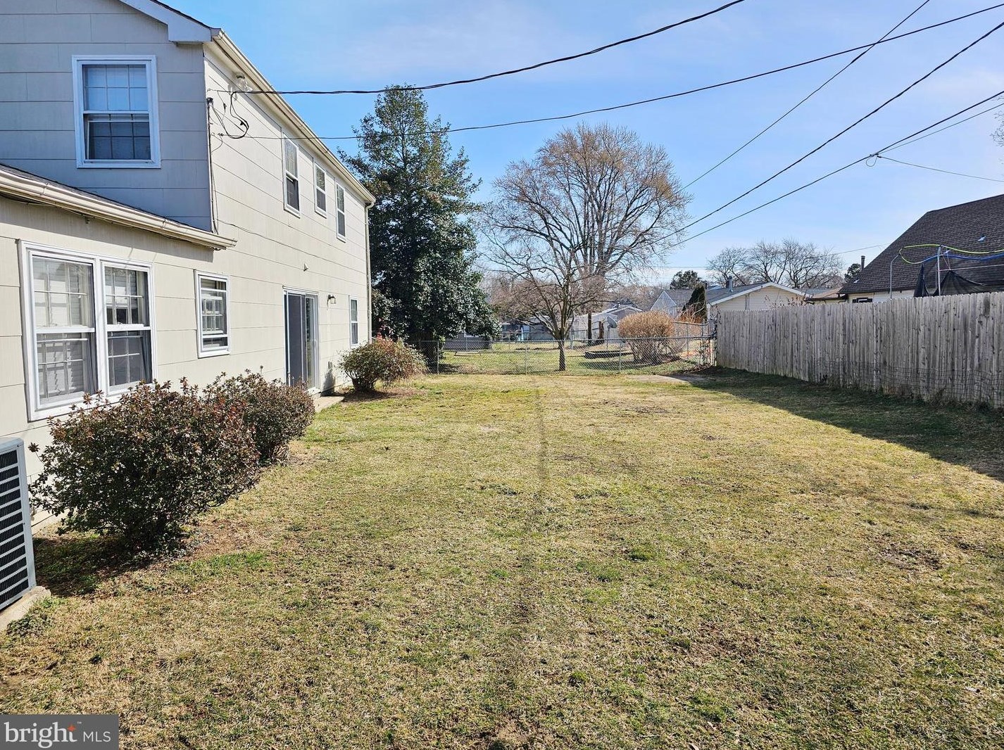 53 Echohill Ln, Willingboro, NJ 08046-2203
