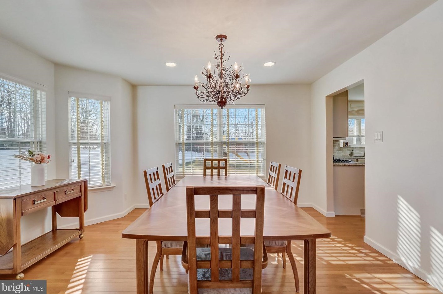 154 Memorial Ln, Mount Laurel NJ  08054-2032 exterior