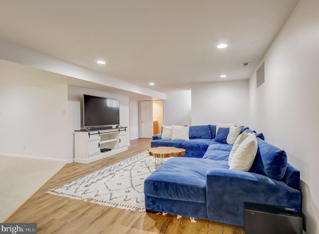 154 Memorial Ln, Mount Laurel NJ  08054-2032 exterior