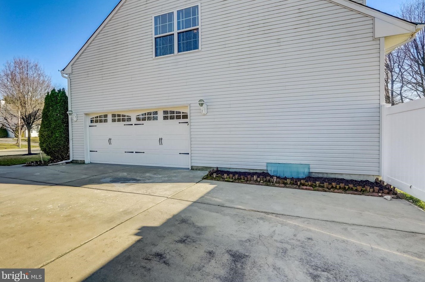 154 Memorial Ln, Mount Laurel NJ  08054-2032 exterior