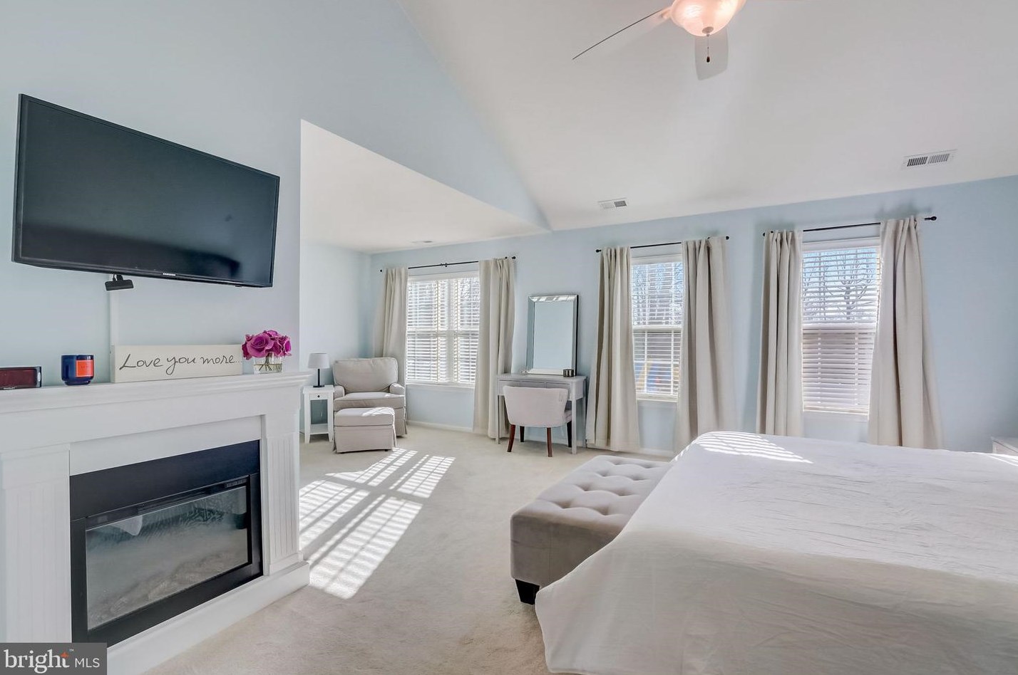 154 Memorial Ln, Mount Laurel NJ  08054-2032 exterior