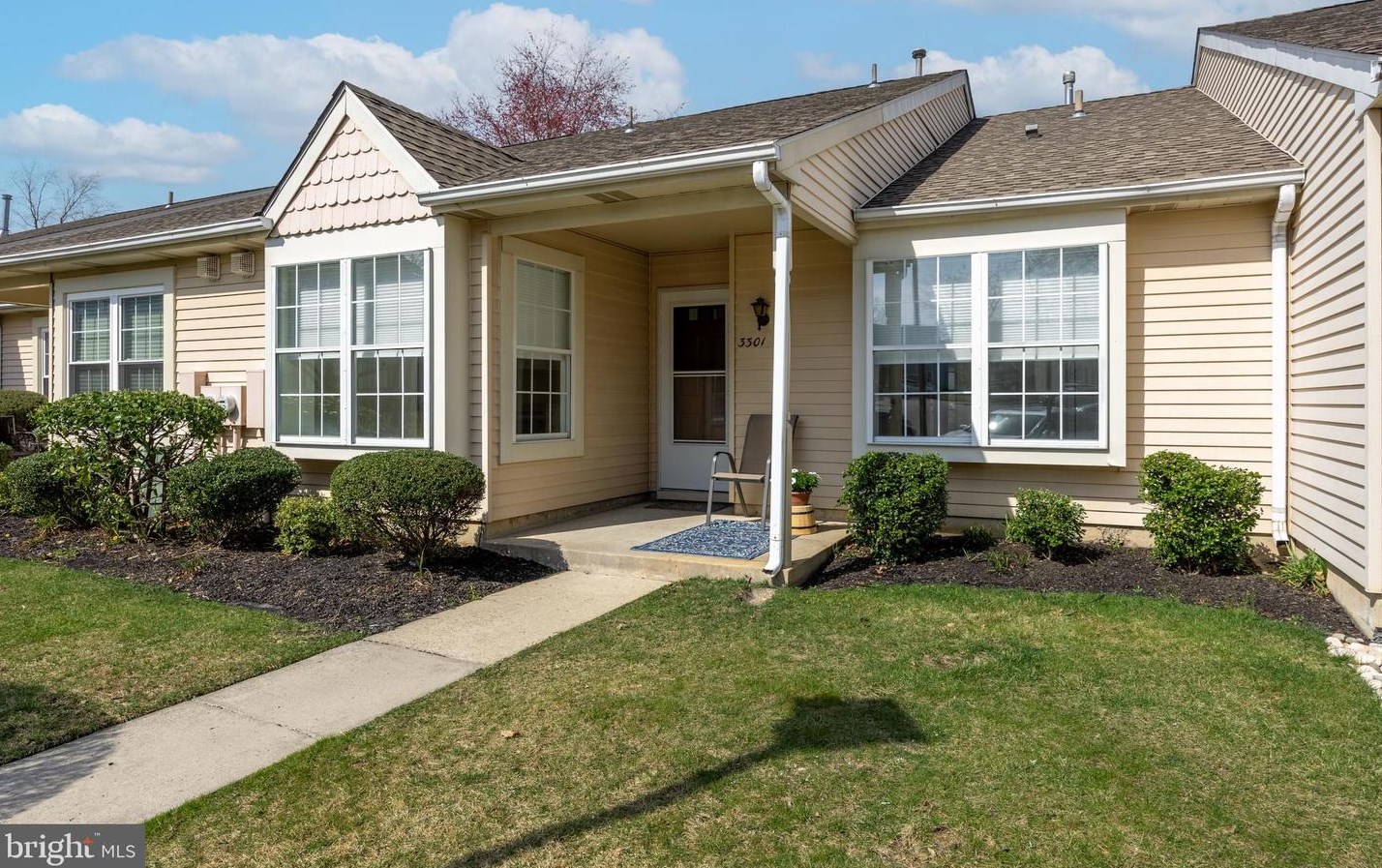 3301 Neils Ct, Mount Laurel, NJ 08054