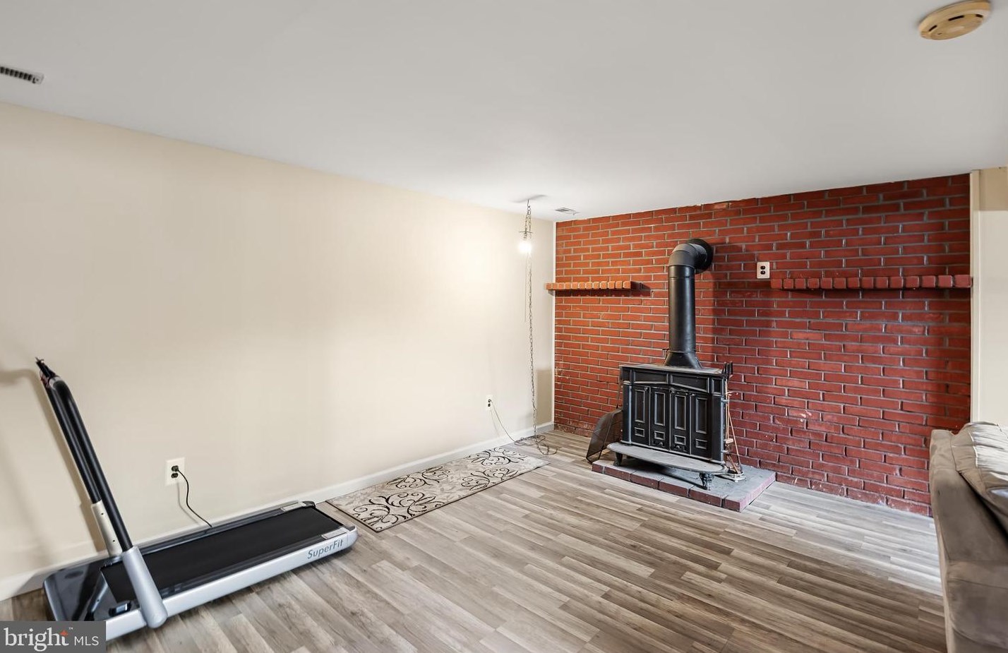 17 Railroad St, Browns Mills NJ  08015-3830 exterior