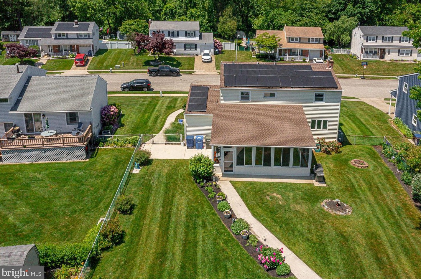 1321 Tanner Ave, Burlington NJ 08016-2345 exterior