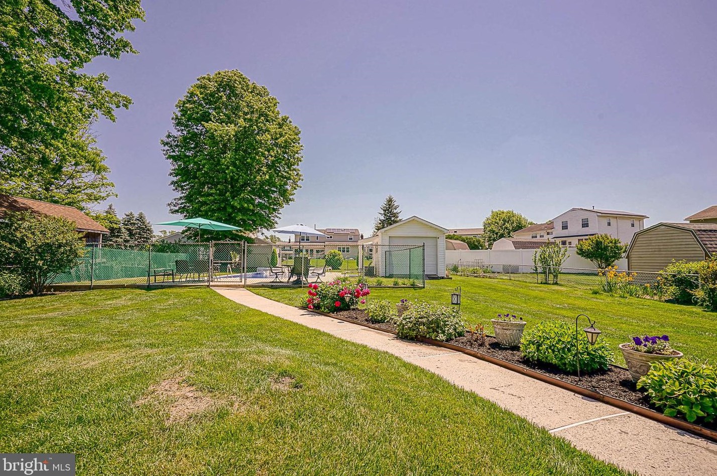 1321 Tanner Ave, Burlington NJ 08016-2345 exterior