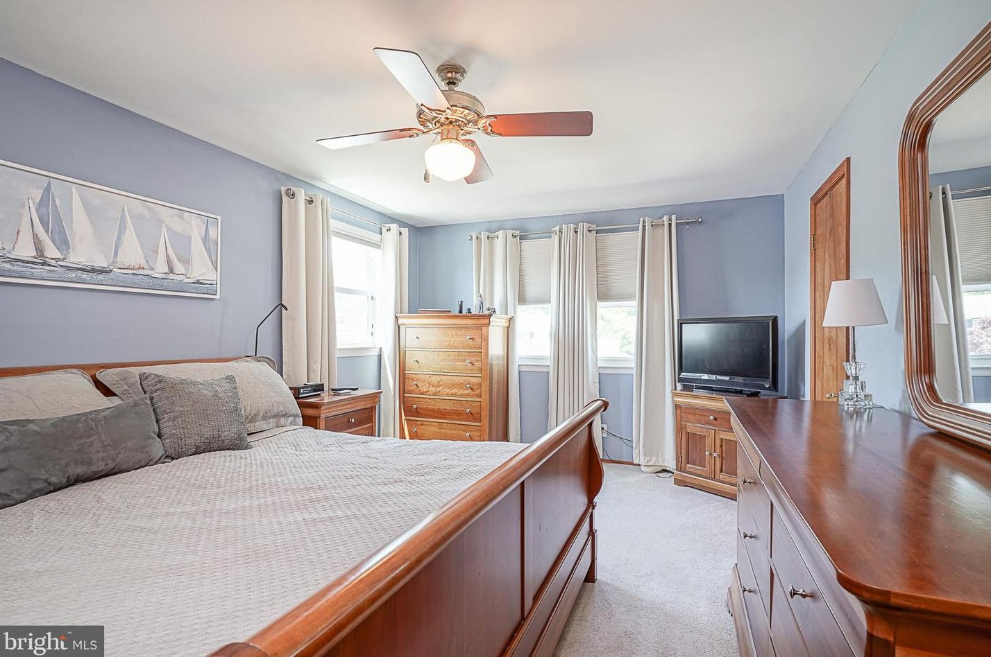 1321 Tanner Ave, Burlington NJ 08016-2345 exterior