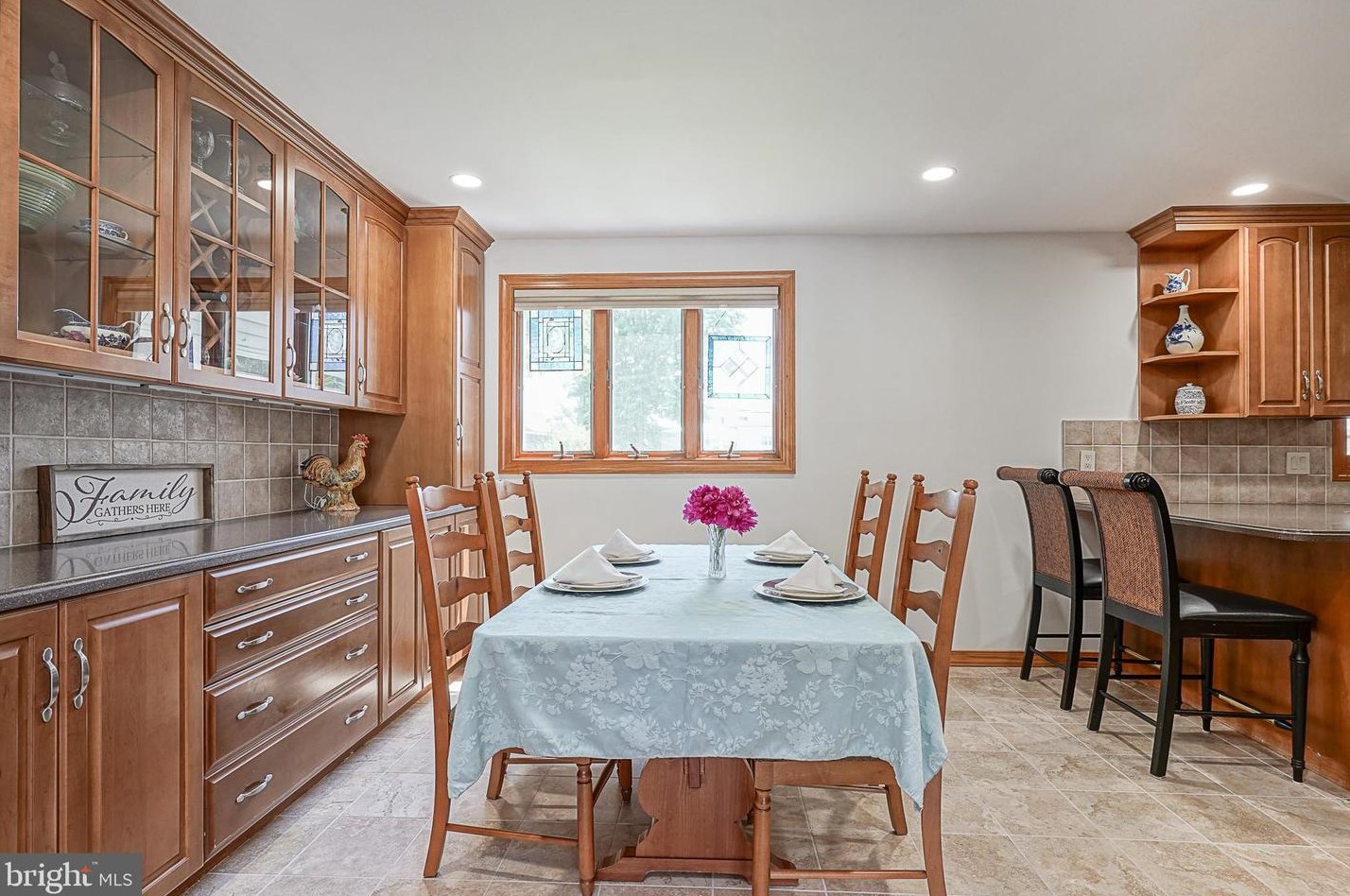 1321 Tanner Ave, Burlington NJ 08016-2345 exterior