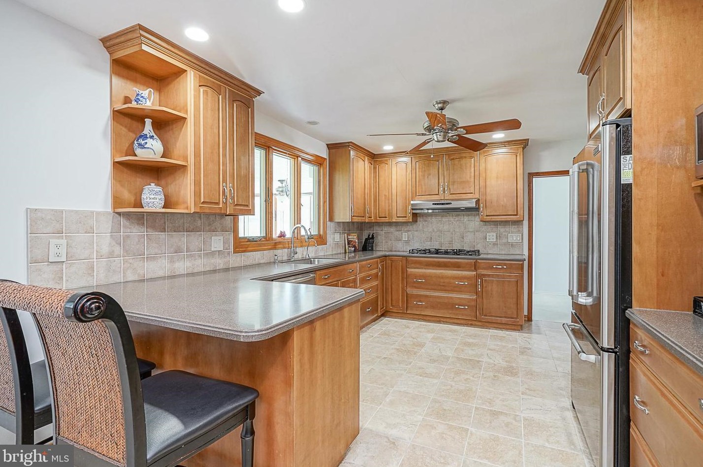 1321 Tanner Ave, Burlington NJ 08016-2345 exterior