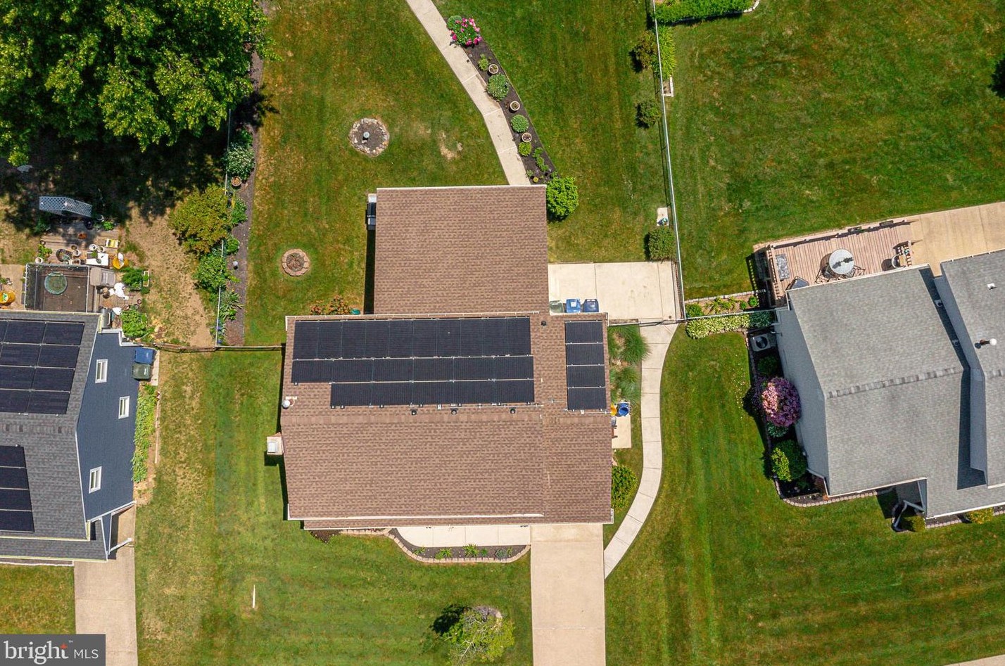 1321 Tanner Ave, Burlington NJ 08016-2345 exterior