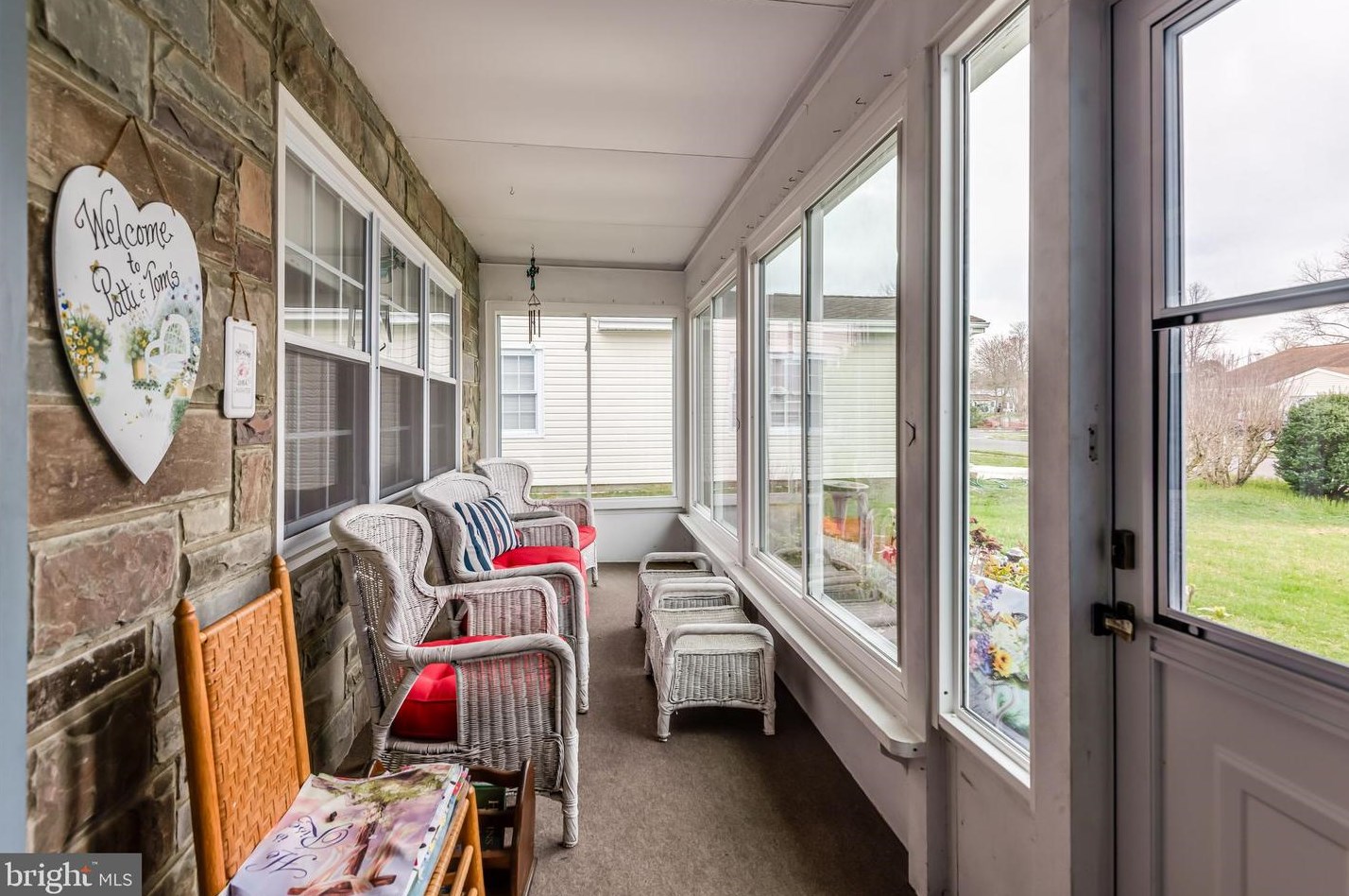 6 Sheffield Pl, Southampton, NJ 08088