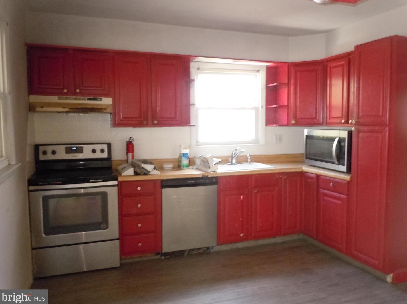 121 Chippewa Trl, Browns Mills NJ  08015-6464 exterior
