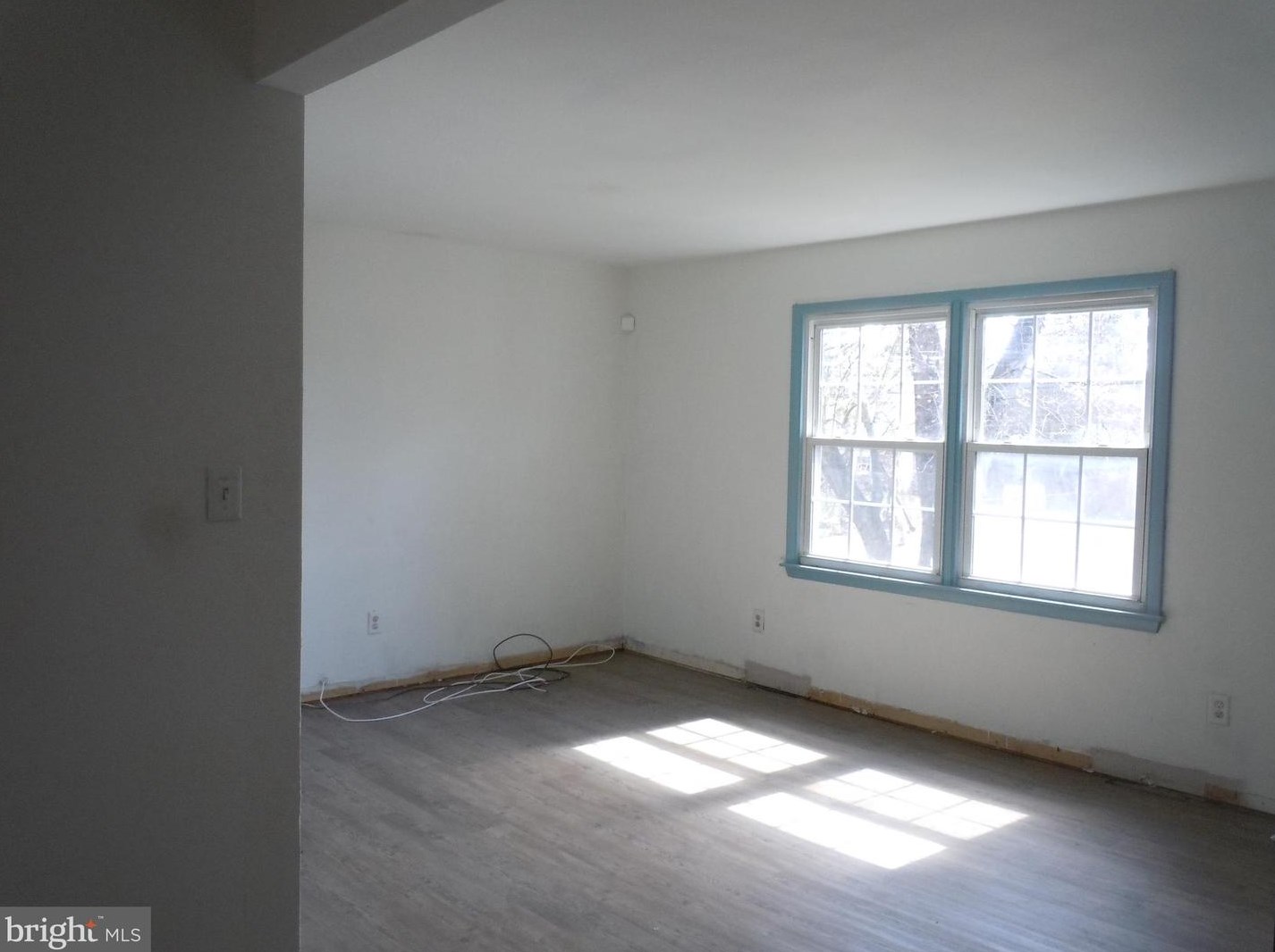 121 Chippewa Trl, Browns Mills NJ  08015-6464 exterior