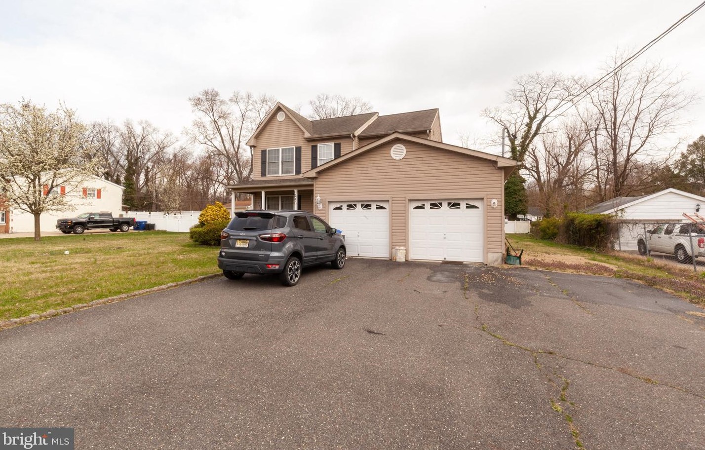 246 Masonville Rd, Mount Laurel, NJ 08054