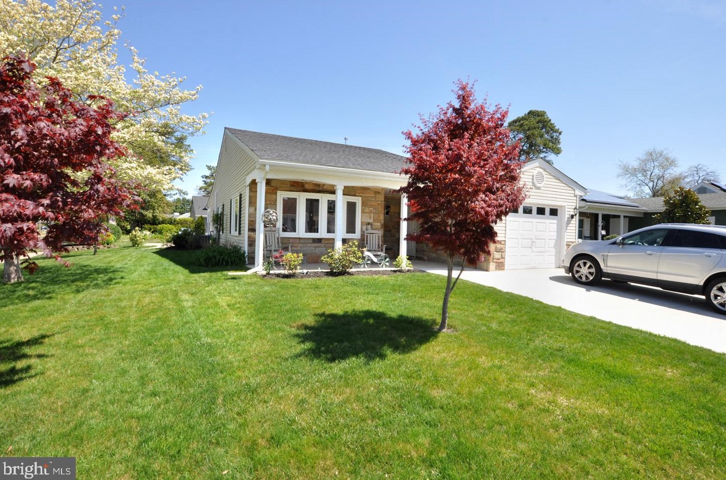 228 Huntington Dr, Southampton, NJ 08088-1145