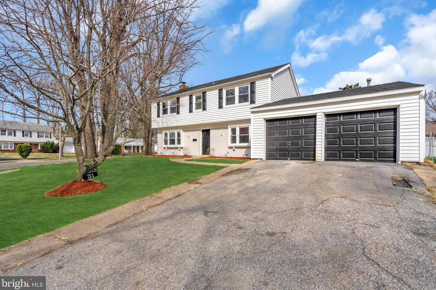 31 Enfield Ln, Willingboro, NJ 08046