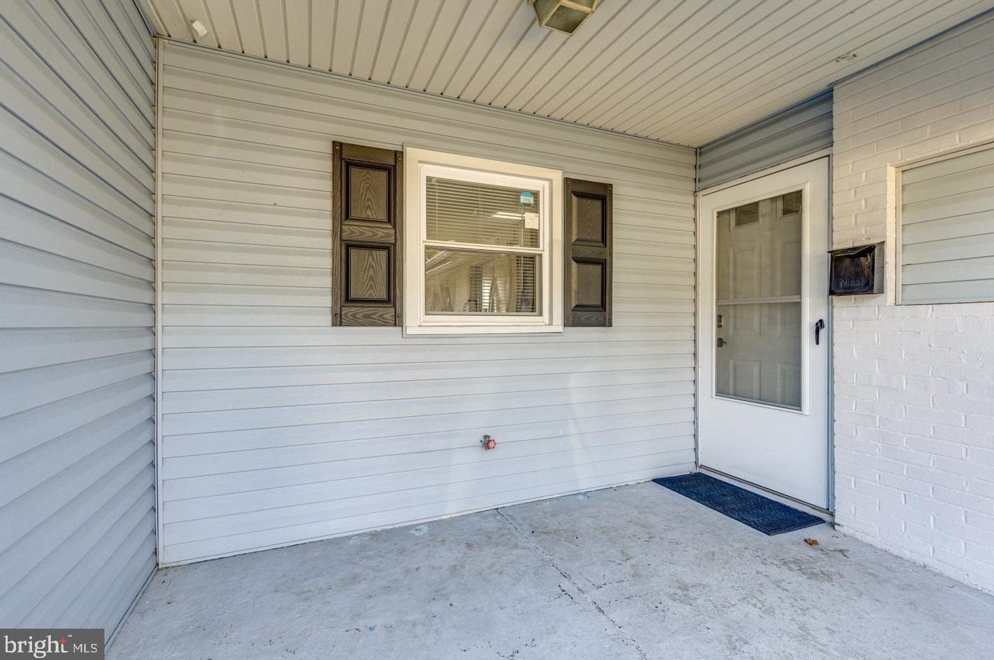 45 Henderson Ln, Willingboro NJ  08046-1757 exterior