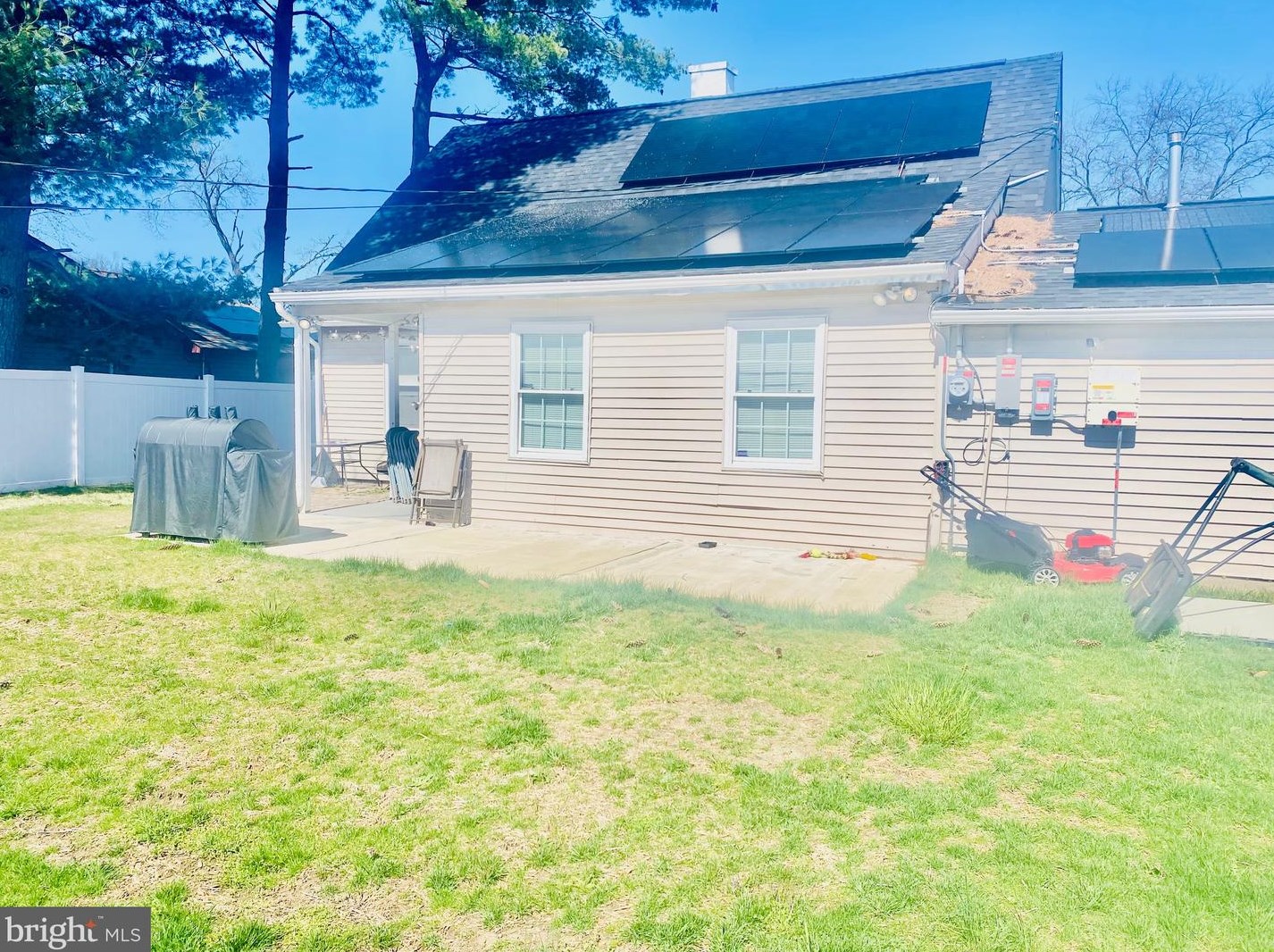 36 Buttercup Ln, Willingboro NJ  08046-1523 exterior