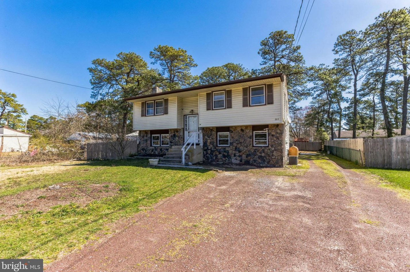 203 Spring Lake Blvd, Browns Mills, NJ 08015-6228