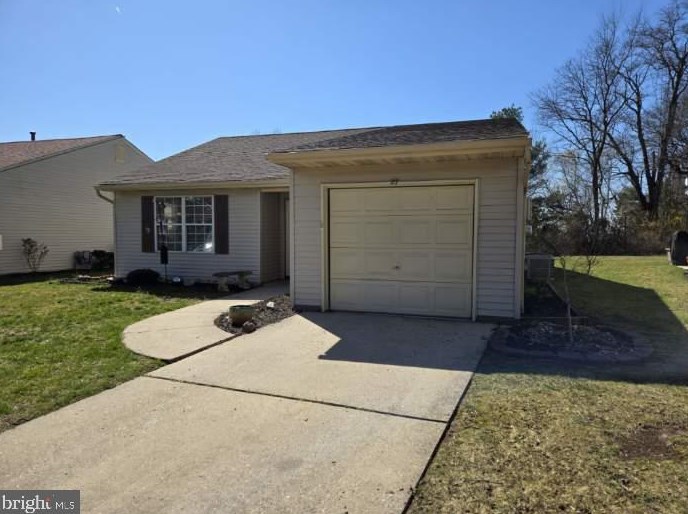 27 Hilltop Ln, Columbus, NJ 08022-1008