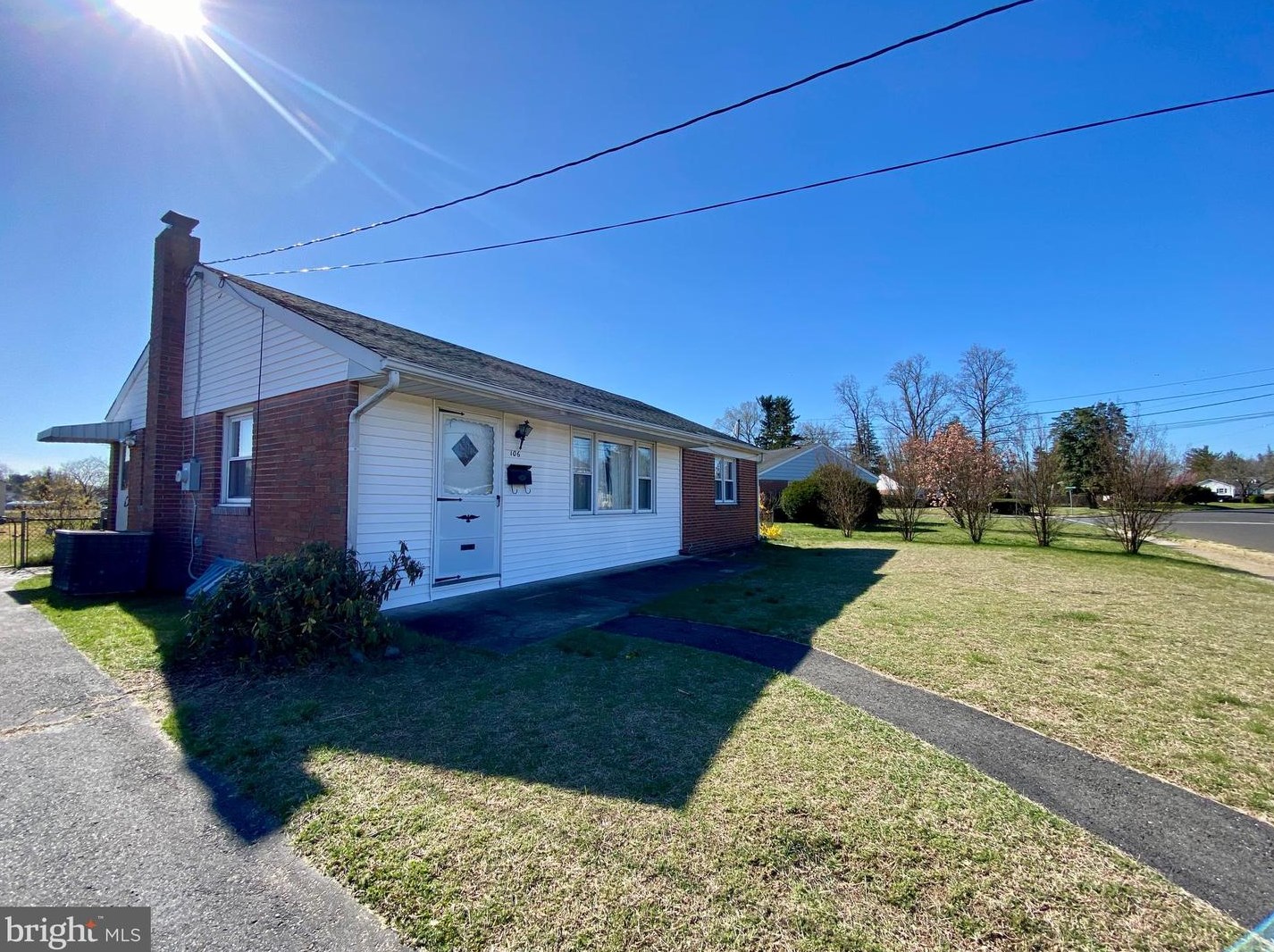 106 E Franklin Ave, Beverly, NJ 08010