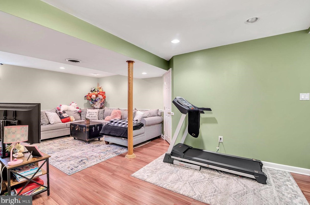 213 River Ct, Chesterfield NJ  08505-1149 exterior