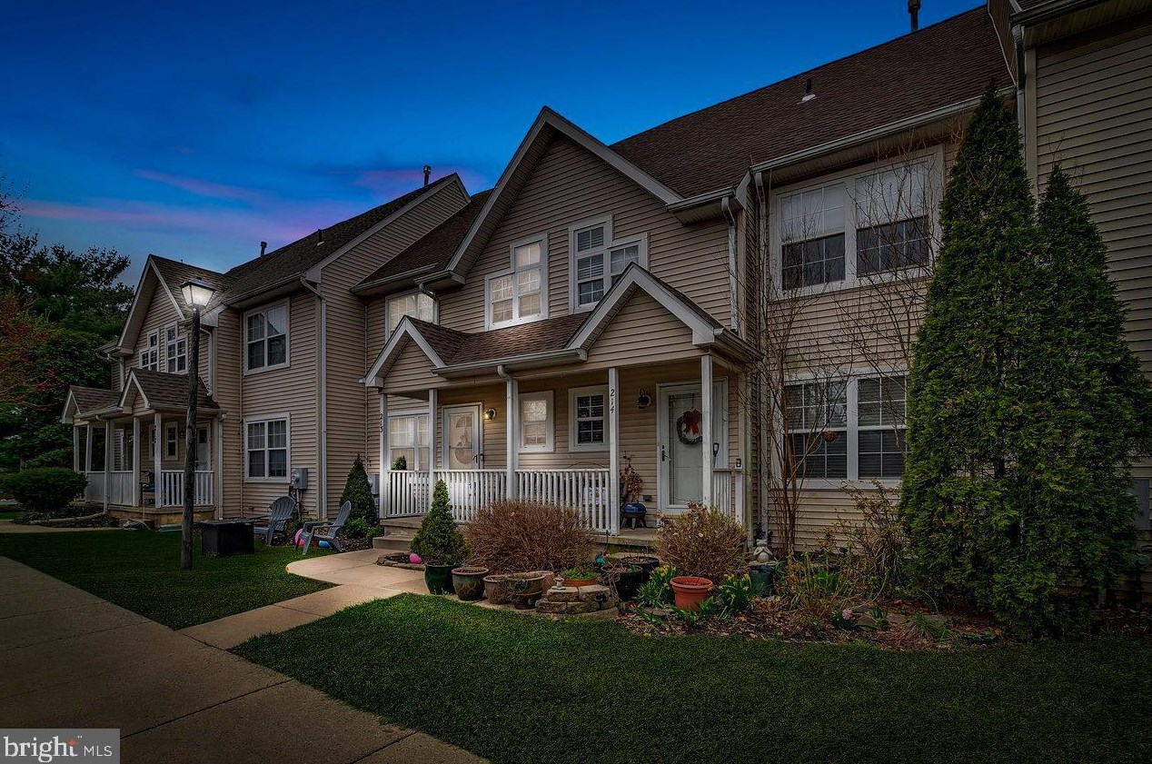 213 River Ct, Chesterfield NJ  08505-1149 exterior