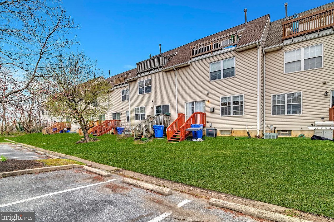 213 River Ct, Chesterfield NJ  08505-1149 exterior