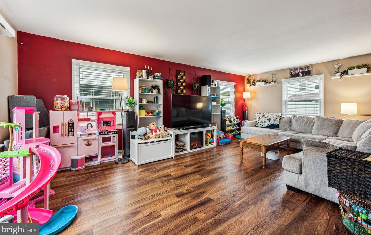 21 Peppermint Ln, Willingboro NJ  08046-2715 exterior