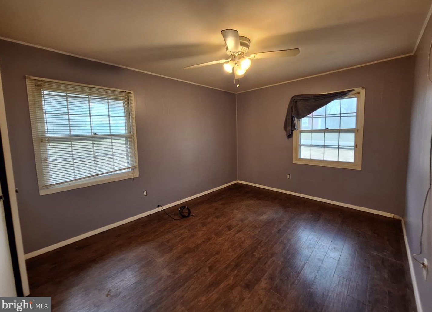 24 Marshal Ln, Willingboro, NJ 08046-2831