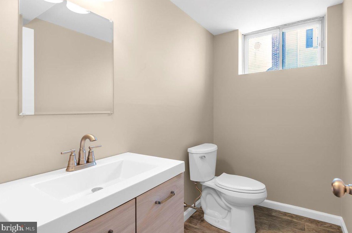 8 Sequoia Dr, Riverton NJ  08077-3135 exterior