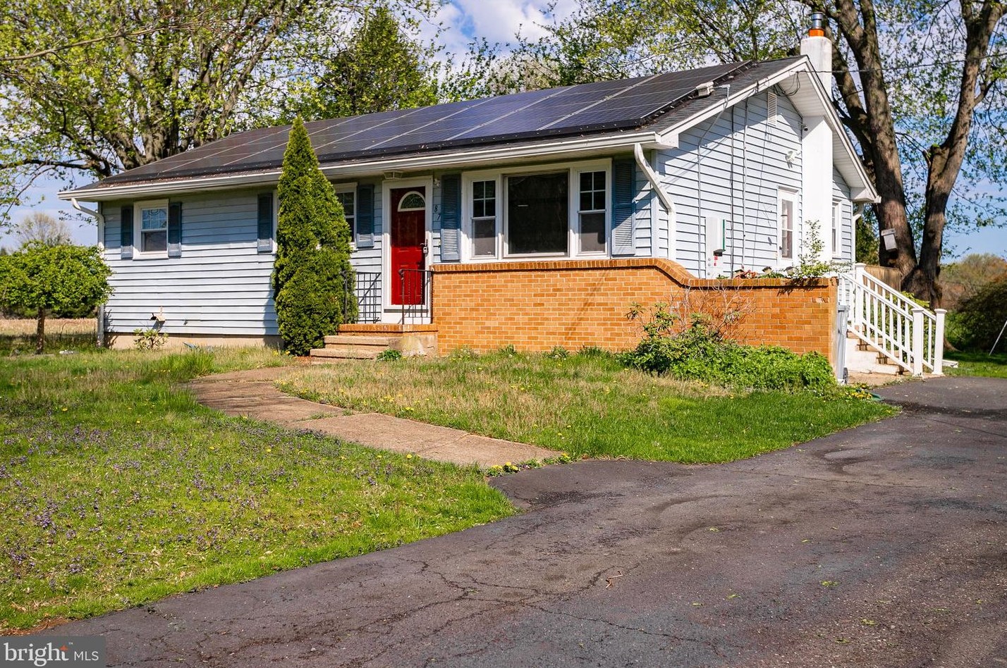 87 Old York Rd, Chesterfield, NJ 08515