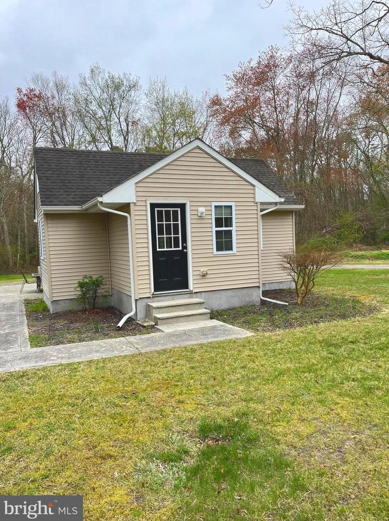 169 Tuckerton Rd, Southampton, NJ 08088