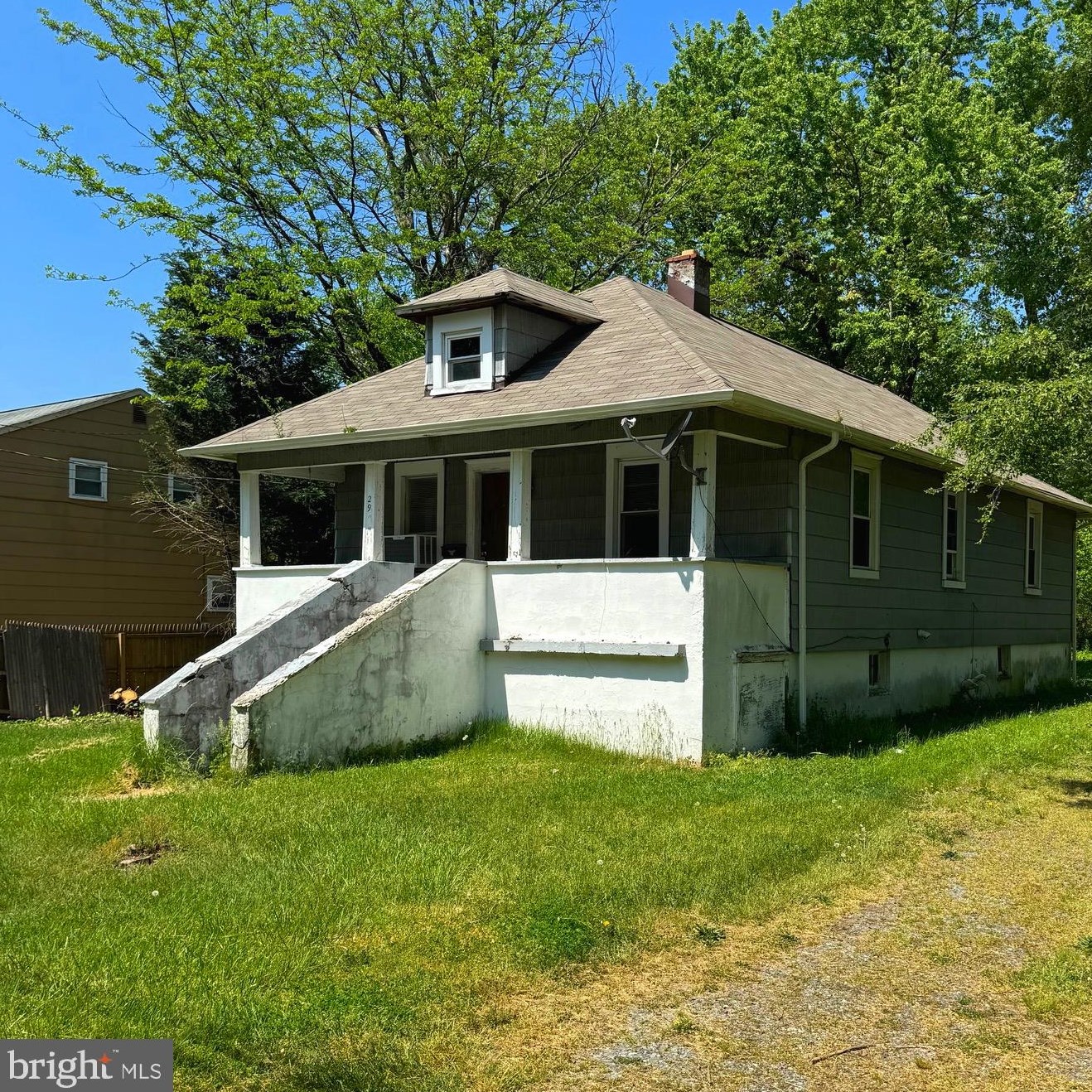29 Center St, Moorestown, NJ 08057-1201