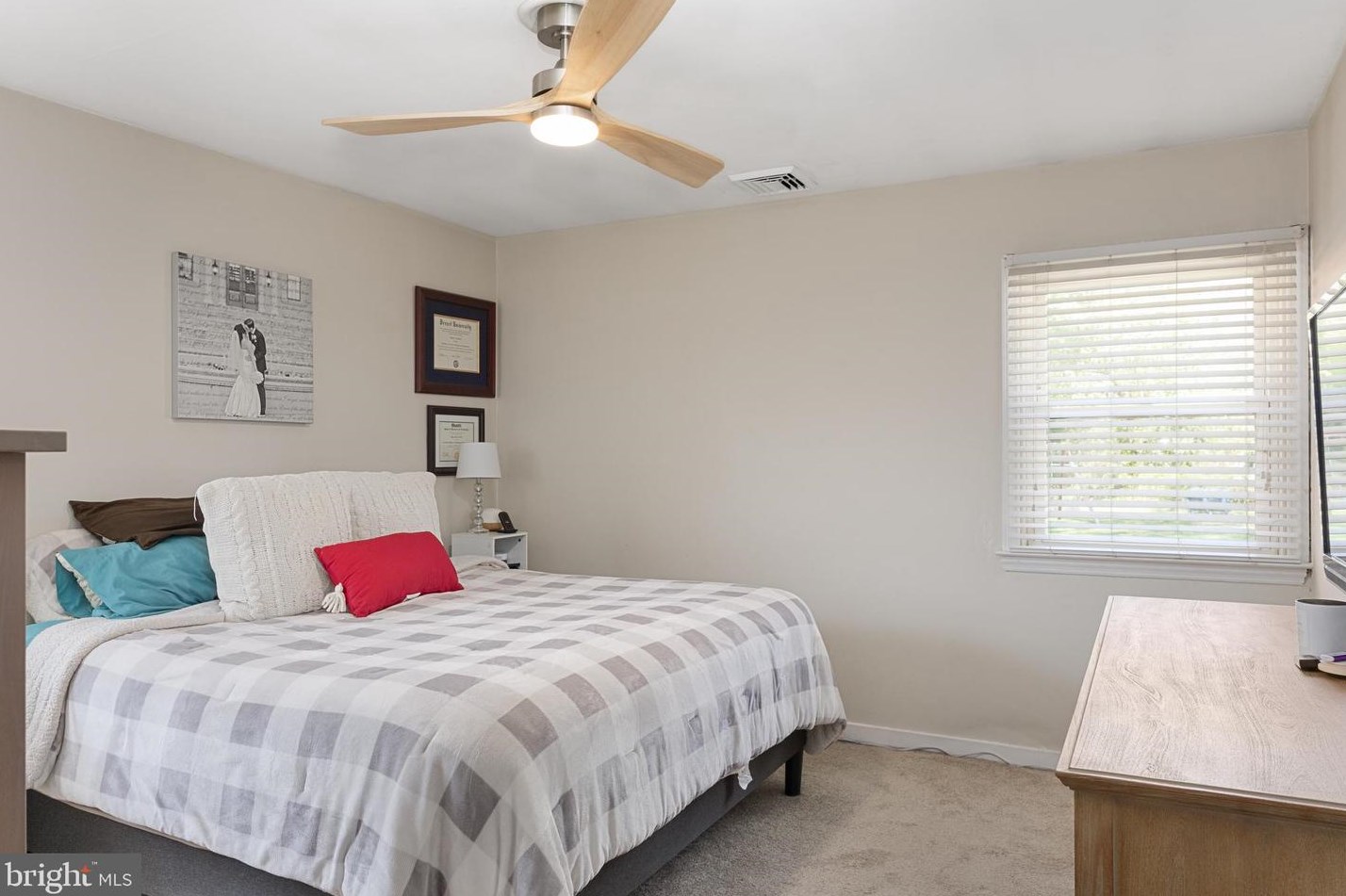 326 High St, Moorestown NJ 08057-3508 exterior