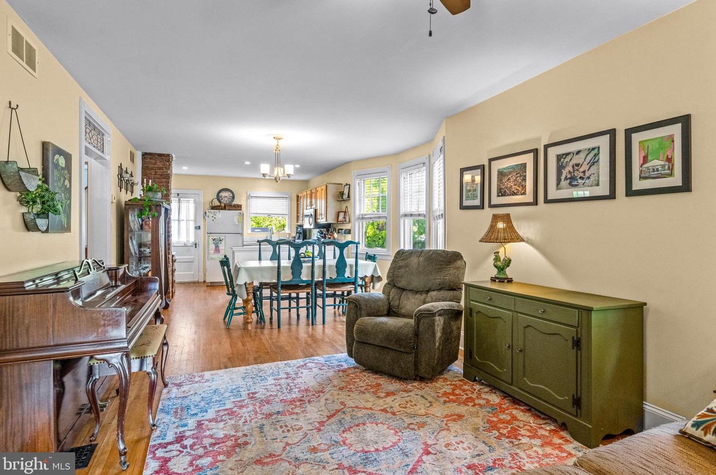 313 Fairview Ave, Moorestown NJ 08057-2316 exterior