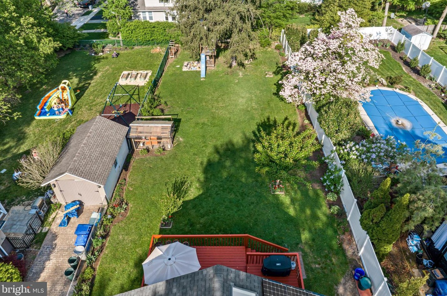 313 Fairview Ave, Moorestown NJ 08057-2316 exterior