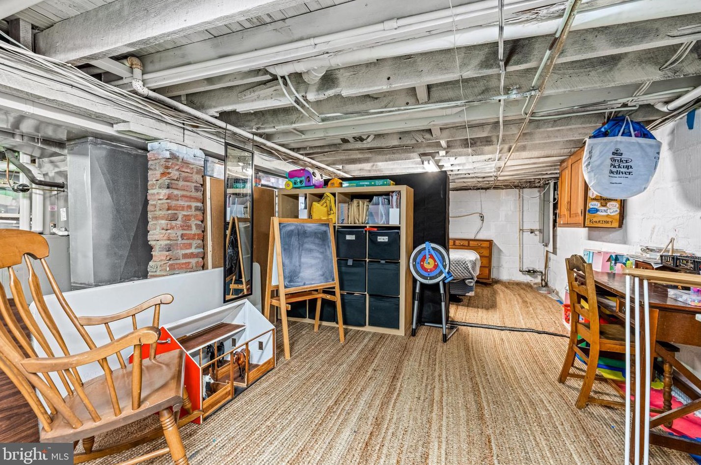 313 Fairview Ave, Moorestown NJ 08057-2316 exterior