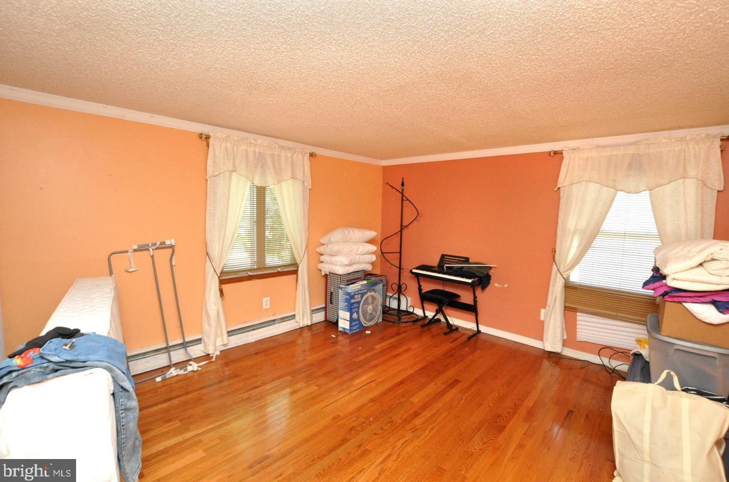 56 Mandolin Ln, Willingboro NJ  08046-2808 exterior