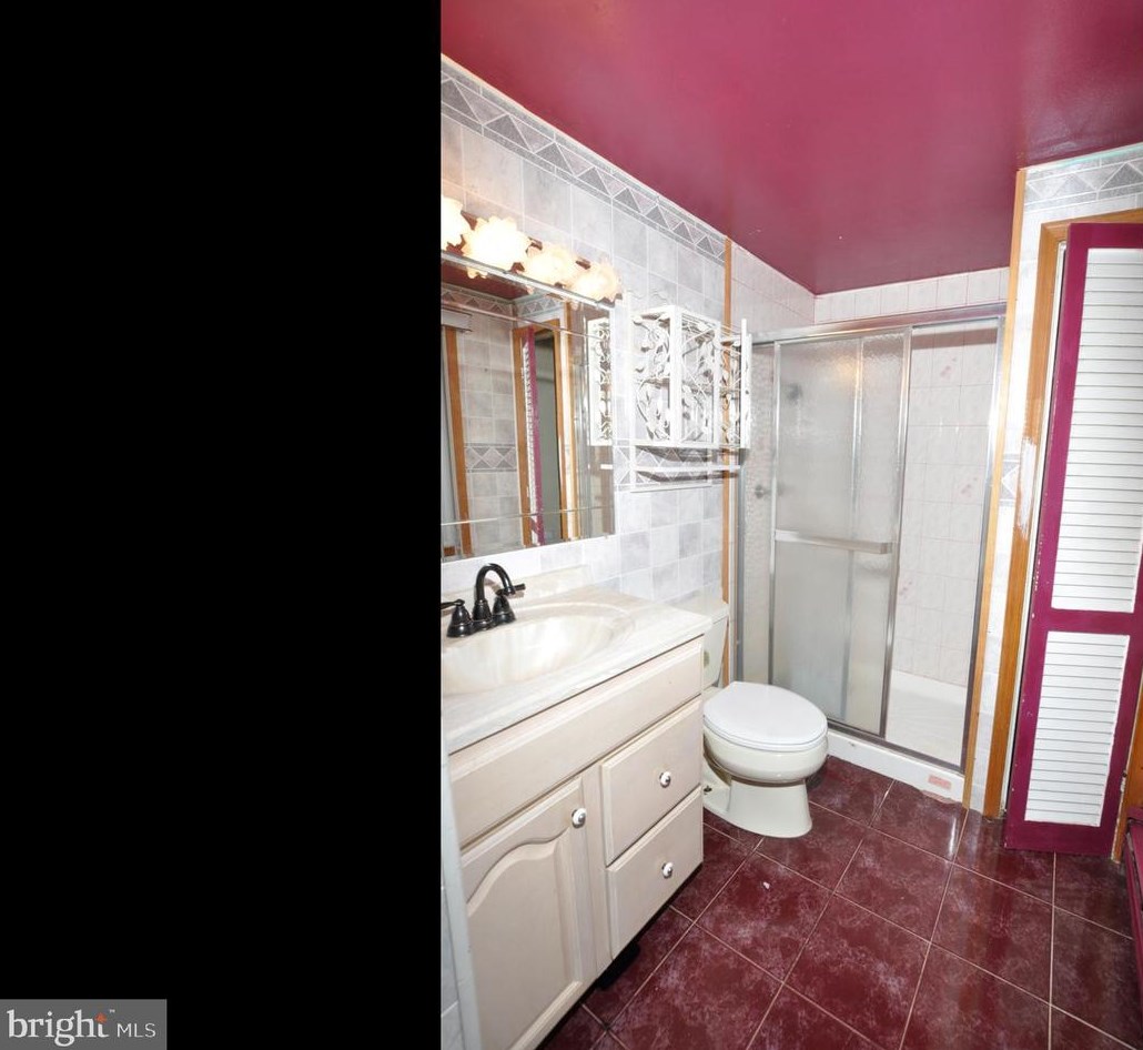56 Mandolin Ln, Willingboro NJ  08046-2808 exterior