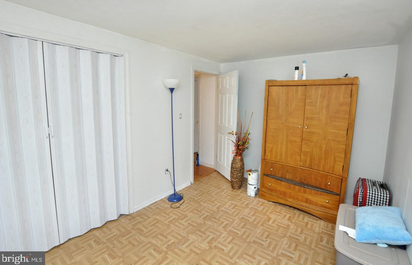 56 Mandolin Ln, Willingboro NJ  08046-2808 exterior