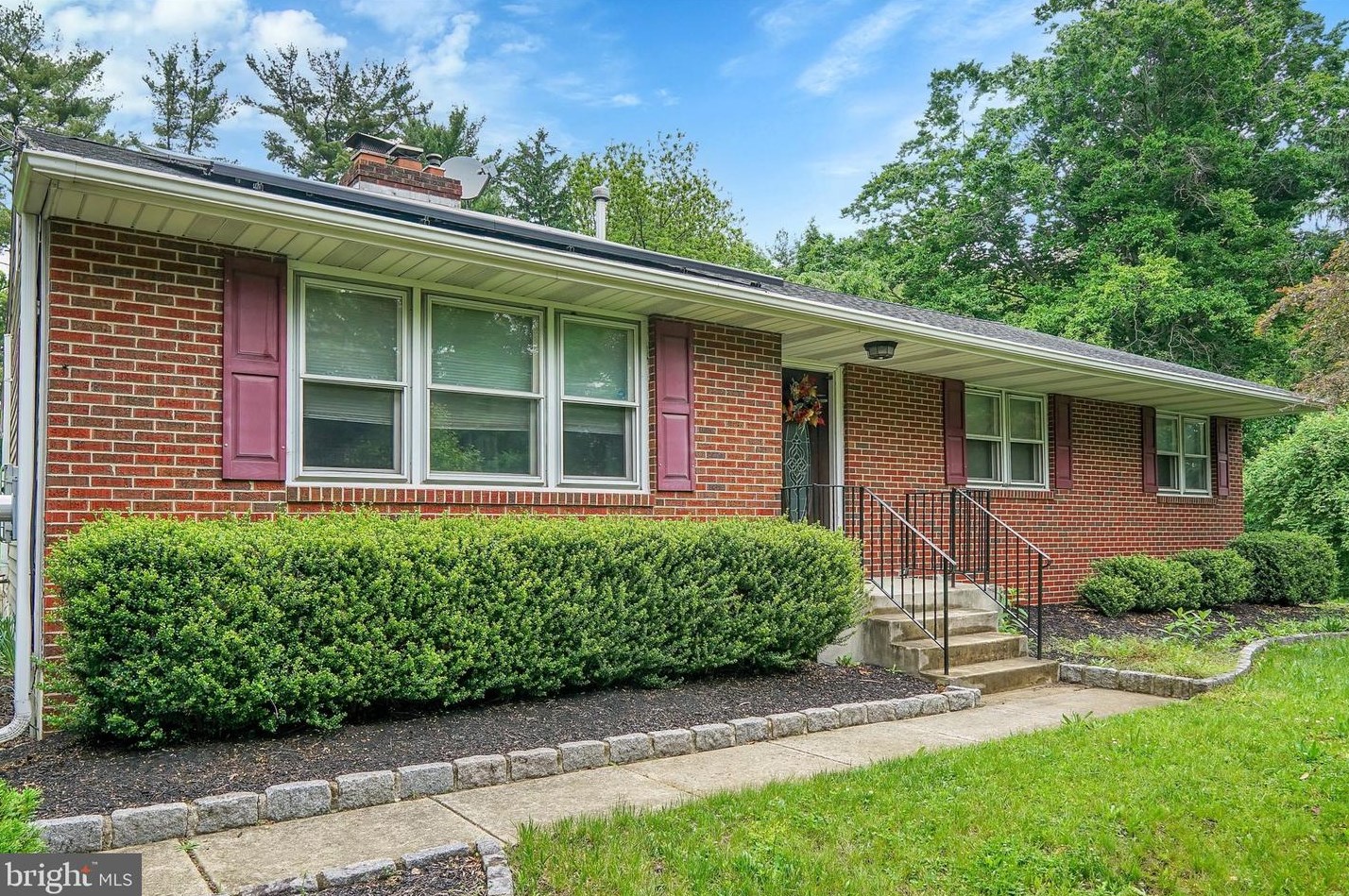 219 Charleston Rd, Willingboro NJ  08046-2002 exterior