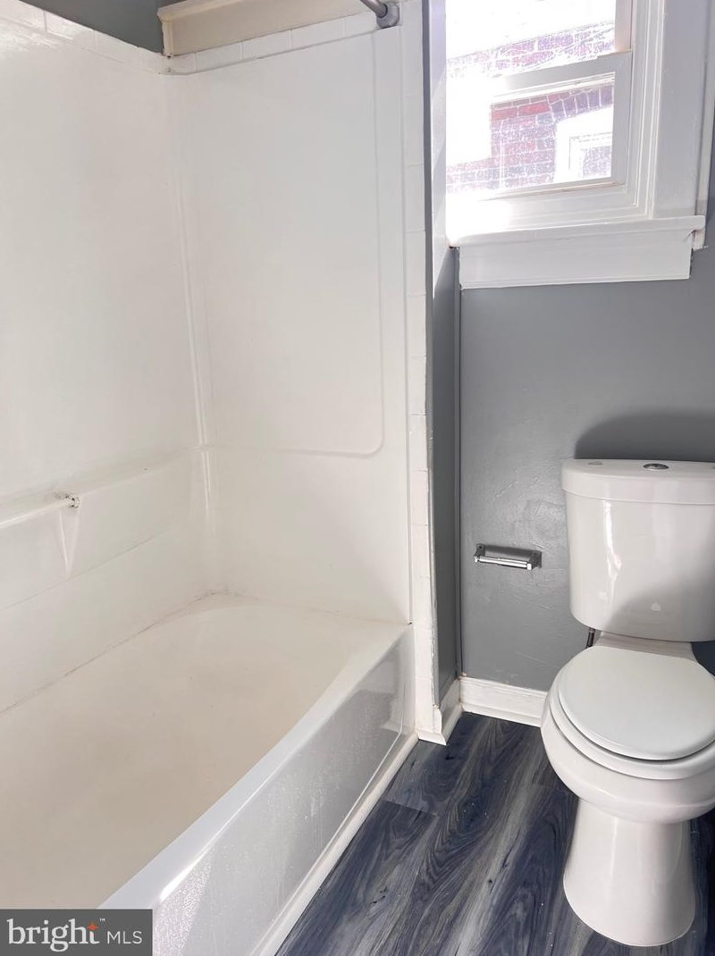 33 Amboy Ave, Roebling NJ 08554-1102 exterior