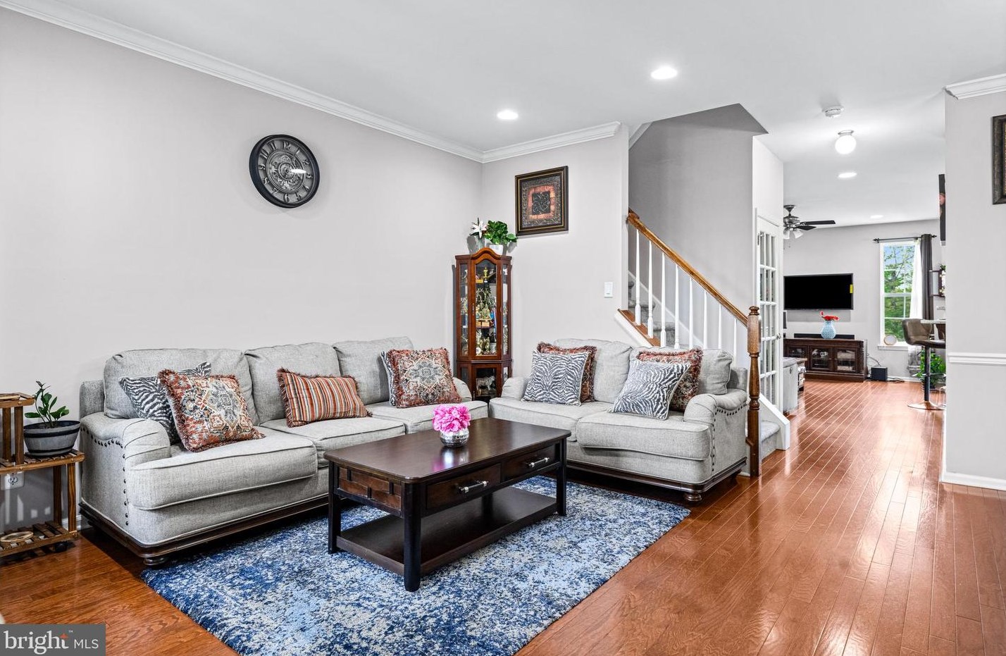 49 Overlook Dr, Mount Laurel NJ 08054-6108 exterior