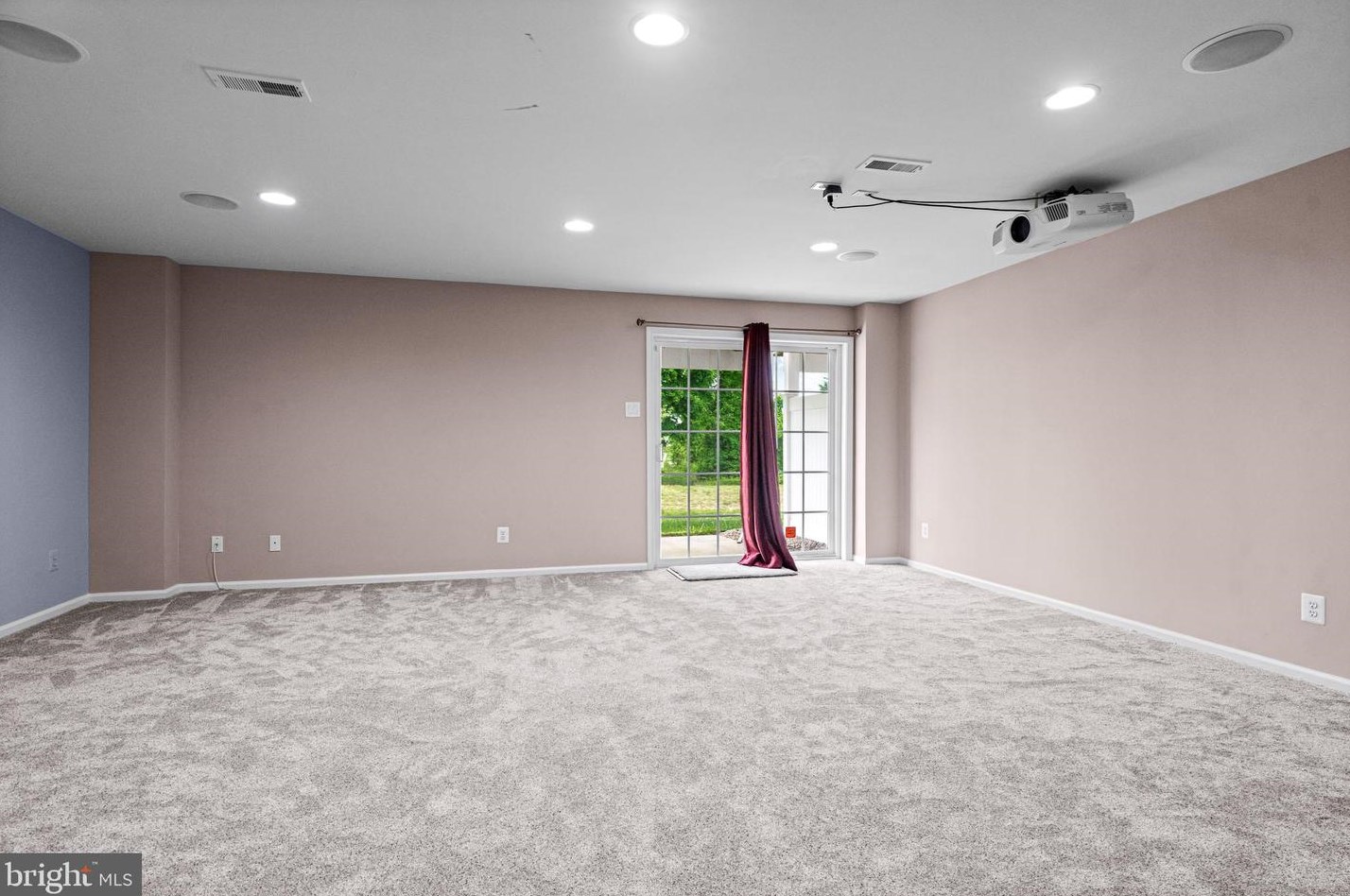 49 Overlook Dr, Mount Laurel NJ 08054-6108 exterior