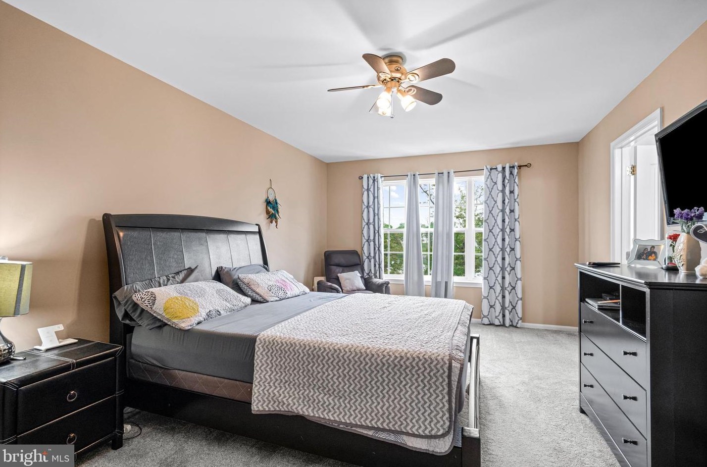 49 Overlook Dr, Mount Laurel NJ 08054-6108 exterior