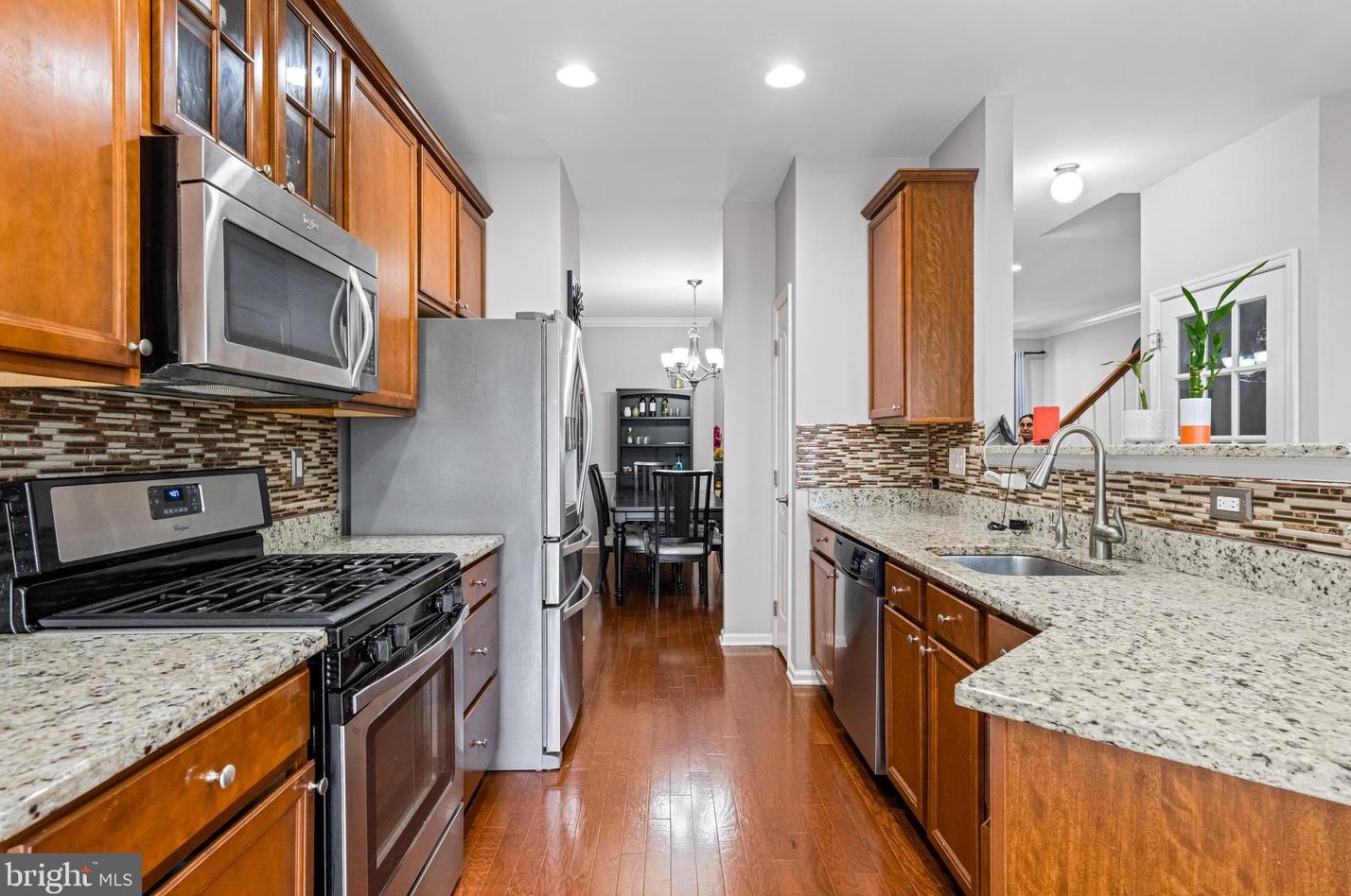 49 Overlook Dr, Mount Laurel NJ 08054-6108 exterior