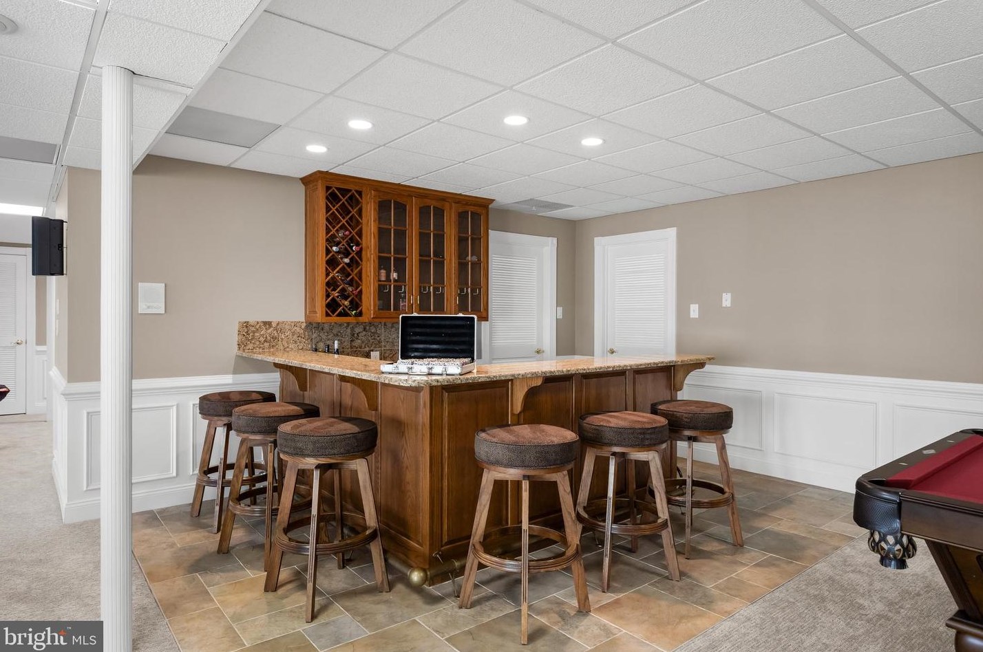 32 Cv Rd, Moorestown NJ 08057-3949 exterior