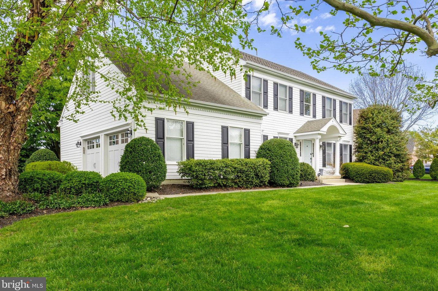 9 Swedes Ln, Moorestown, NJ 08057-3841