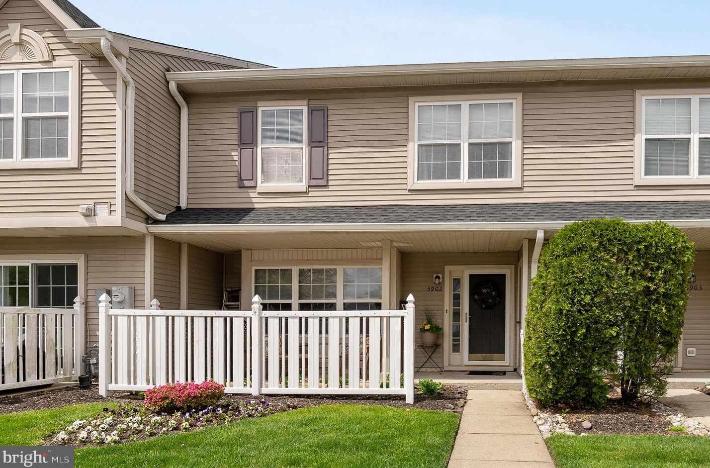 5902 Coventry Way, Mount Laurel, NJ 08054