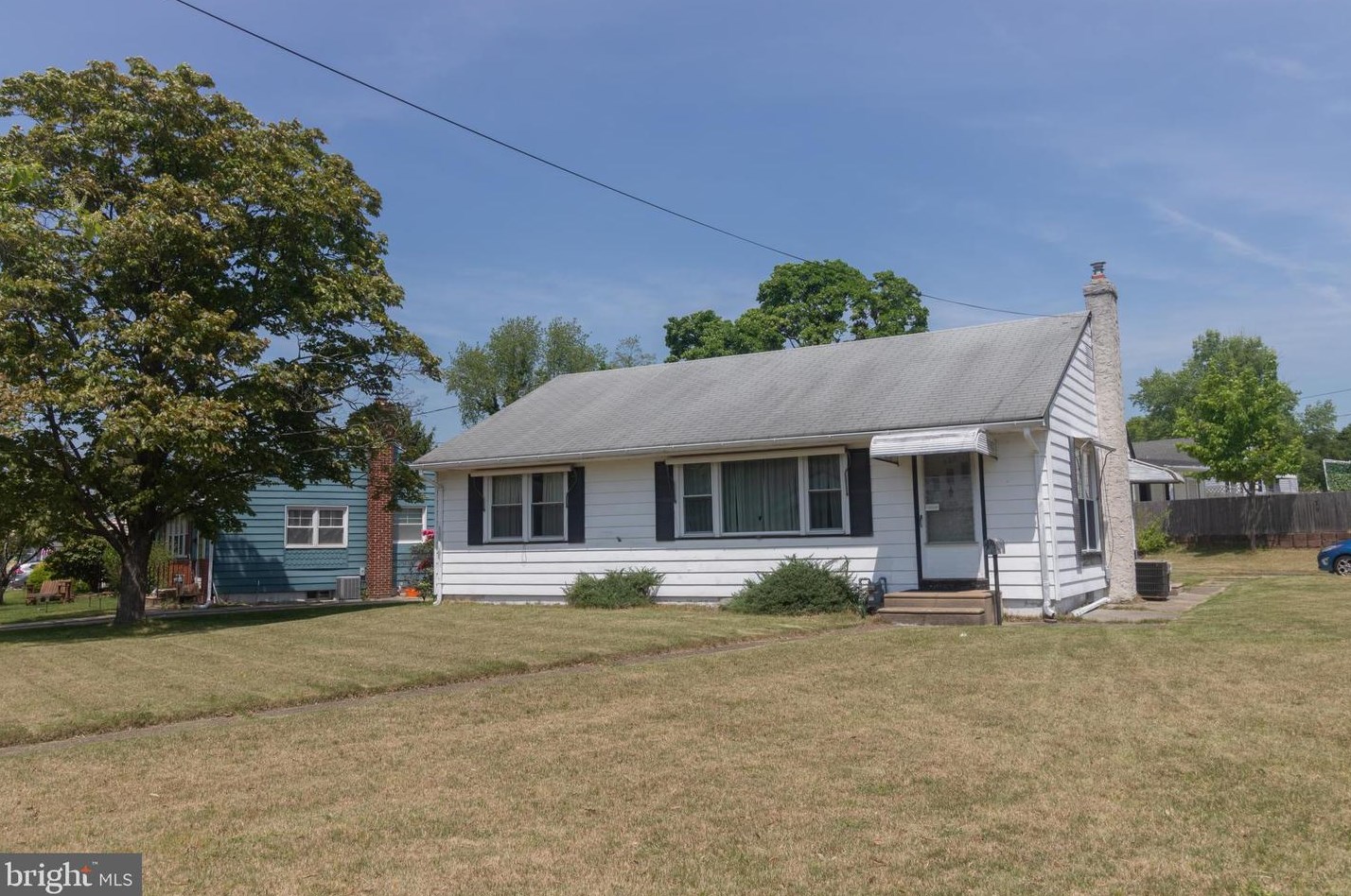 528 Erhardt Ave, Beverly, NJ 08010-1012